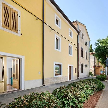 Apartman Ema Novigrad Istria Extérieur photo