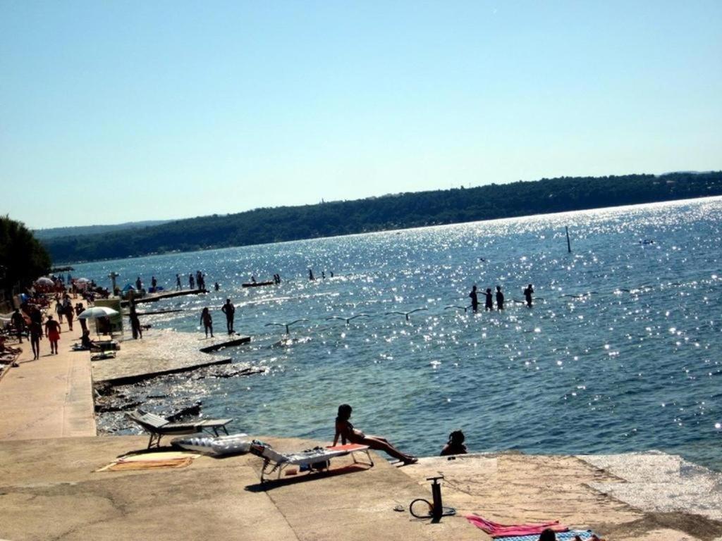 Apartman Ema Novigrad Istria Extérieur photo